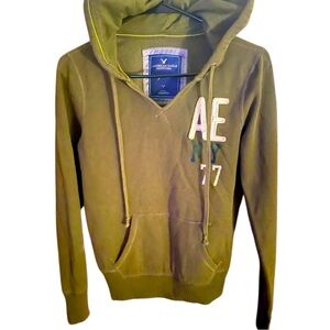 Woman's American Eagle small petite Army Green Fleece Hoodie